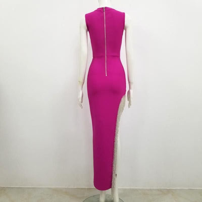 Vestido Elegante sin Mangas con Abertura Lateral y Cadena de Diamantes - Image 6
