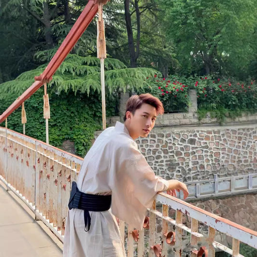 Kimono Formal Tradicional Japonés para Hombre - Image 3