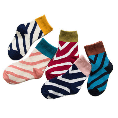Calcetines de bebé de algodón con animales bordados y rayas coloridas - Image 20