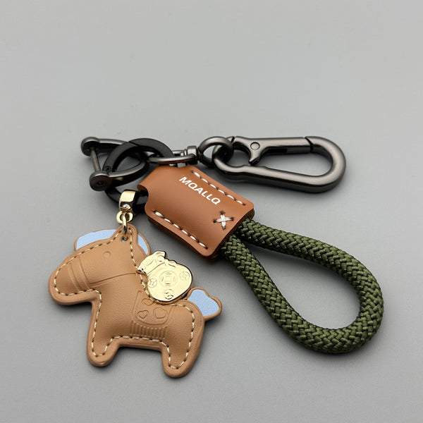 Llavero de Cuero Genuino Hecho a Mano - Diseño Minimalista y Personalidad - Image 6
