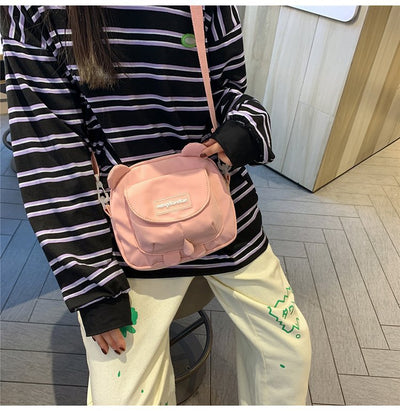 Bolsa Mensajera Osito Kawaii - Diseño Tierno para Estudiantes - Image 30