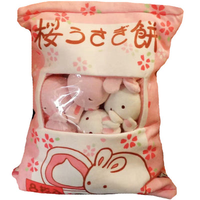 Bolsa Grande de Snacks Deliciosos y Peluches Suaves - Image 17