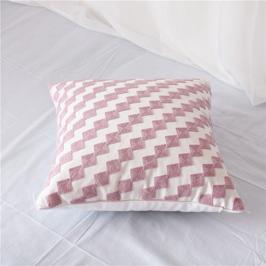 Funda de Almohada de Algodón Bordada con Diseño Geométrico - Image 14