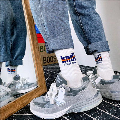 Calcetines Estilo Street con Letras Personalizadas - Image 15