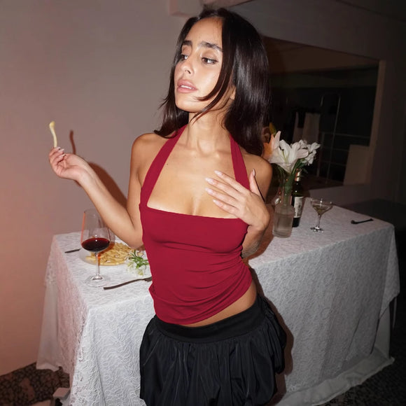 Top Halter Envolvente Versátil para Looks Urbanos