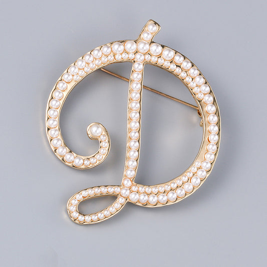 Broche Personalizado con Iniciales en Perlas - Alfiler Elegante para Mujer - Image 2