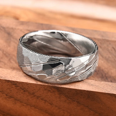 Anillo Blanco de Superficie Curva para Hombre - Image 9