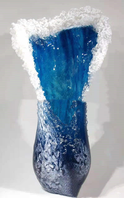 Florero Decorativo de Resina con Ondas Elegantes para Hogar y Cafeterías - Image 8