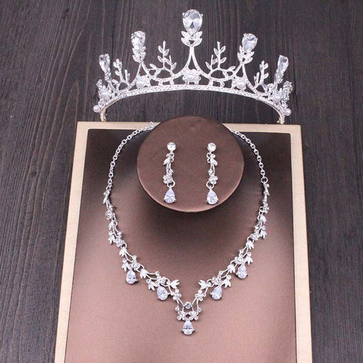 Conjunto de Corona y Collar de Cristales para Novia - Accesorios Nupciales Elegantes - Image 10