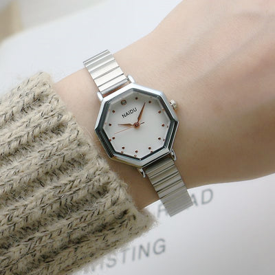 Reloj para Mujer con Malla Tejida Ajustada