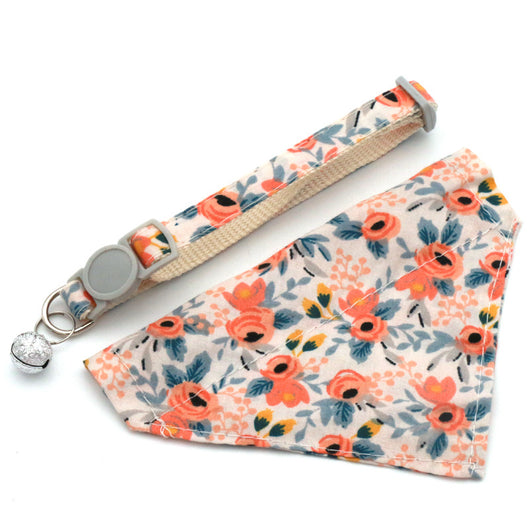 Pañoleta Triangular Floral para Mascotas Talla Pequeña - Image 10