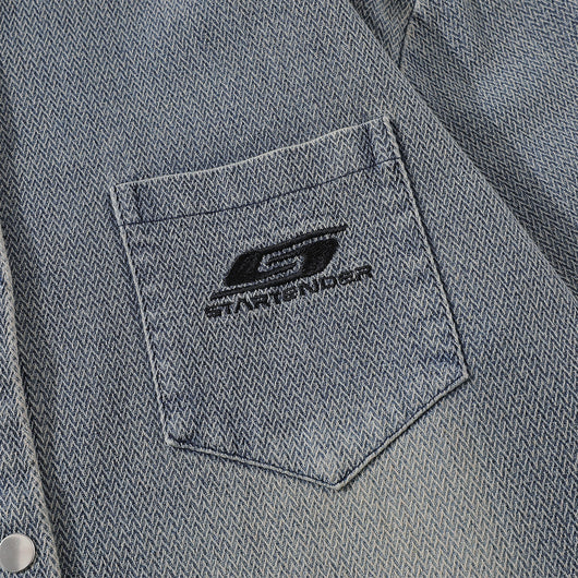 Camisa Denim Blanca Desgastada Estilo Urbano Punk para Hombre - Image 3
