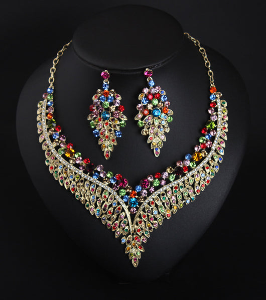 Conjunto de Collar y Aretes de Pedrería de Colores para Vestido - Image 11