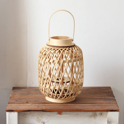 Portavelas Artesanal de Bambú con Diseño Ornamental - Image 6