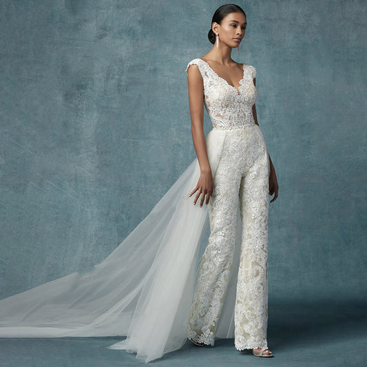 Traje de Encaje Bordado Elegante - Conjunto de Dos Piezas para Novia Moderna