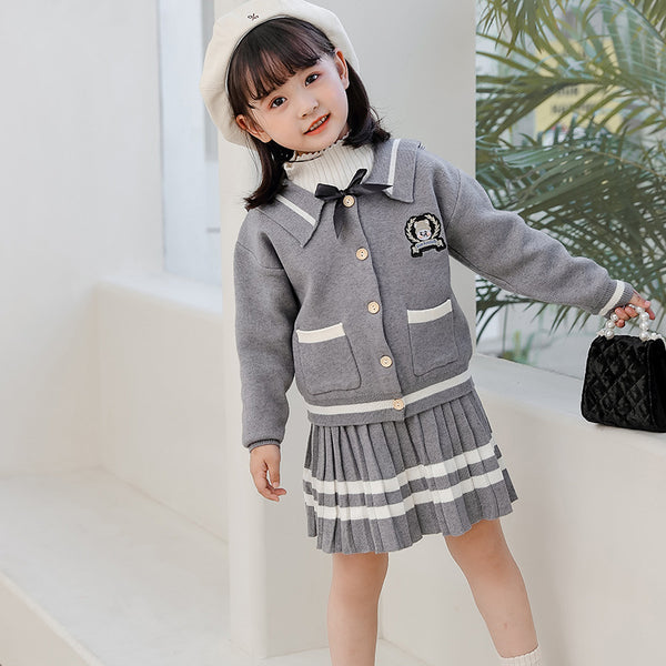 Conjunto de Dos Piezas: Cardigan Bordado de Manga Larga y Falda Plisada