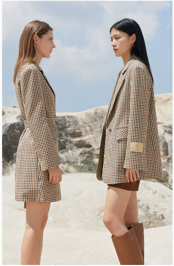 Blazer Vintage Cuadrillé para Mujer con Hombros Anchos - Image 5