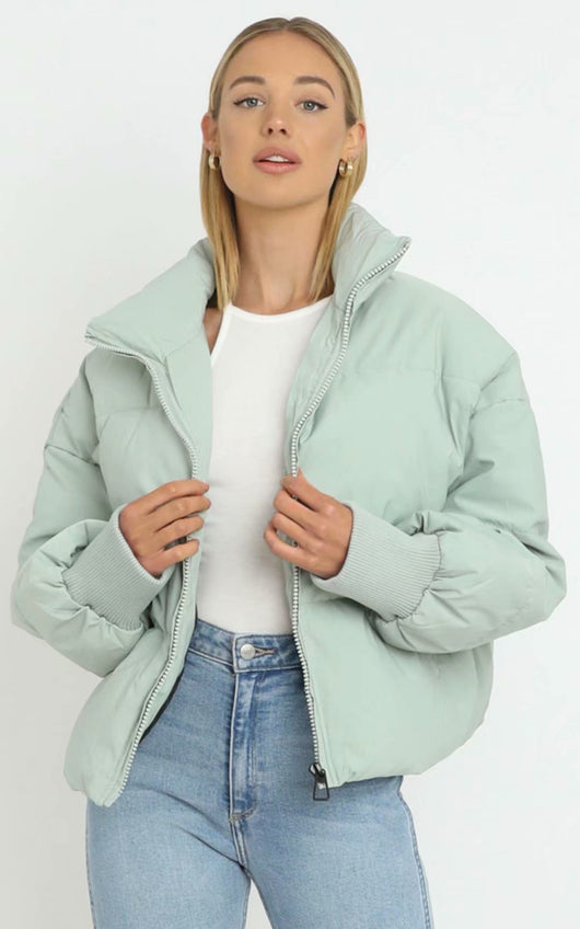 Chaqueta Acolchada Urban Leisure con Cuello Parado para Mujer - Image 4