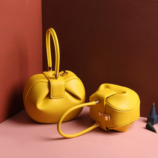 Bolso de Cuero Tipo Dumpling - Diseño Moderno y Versátil - Image 11