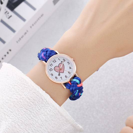 Pulsera Reloj Coreana Macaron Trenzada a Mano con Corazón Durazno