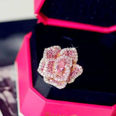 Anillo Rosa Tridimensional en Piedras Preciosas - Diseño Industrial - Image 2