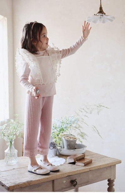 Pantalones Rectos de Punto Suave con Detalle de Encaje - Image 7