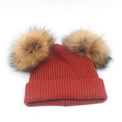 Gorro Tejido Cálido con Orejeras de Pompones para Niños - Otoño e Invierno - Image 7