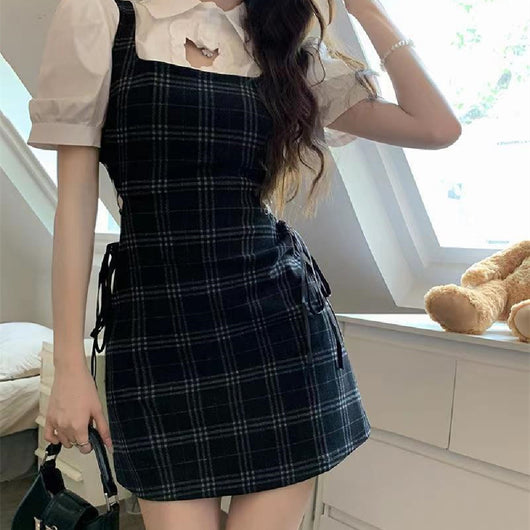 Conjunto Falda con Tirantes y Blusa Fashion - Image 3