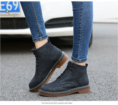 Botas Martin de Cordones en Encaje Británico para Mujer - Image 9