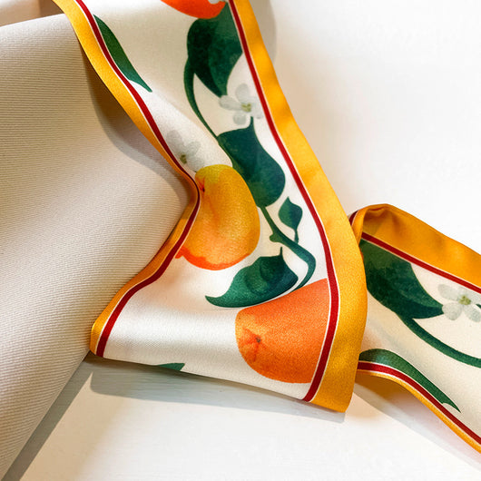 Pañuelo de Seda Estampado con Frutas - Diseño Largo y Elegante para Mujer - Image 11