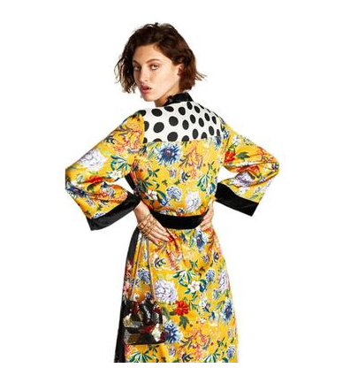 Cardigan Kimono Estampado Floral para Playa - Image 4