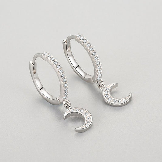 Aretes de Plata 925 con Diamantes y Diseño de Luna
