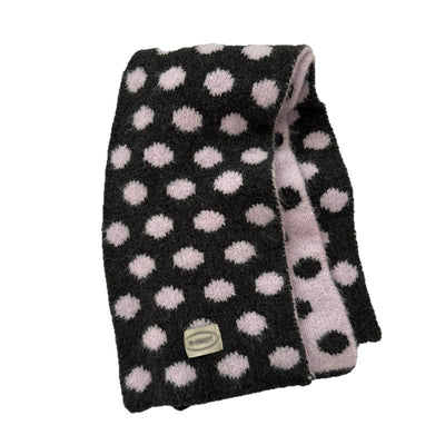 Elegante Pañuelo con Lunares Contrastantes para Mujer - Image 2