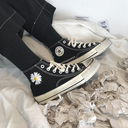 Zapatillas Retro Altas de Lona Negra Estilo Estudiante - Image 17