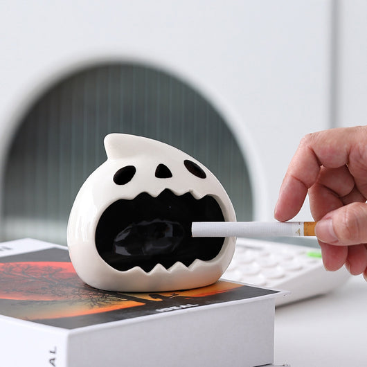 Cenicero de Cerámica con Fantasma para Halloween — Blanco - Image 3