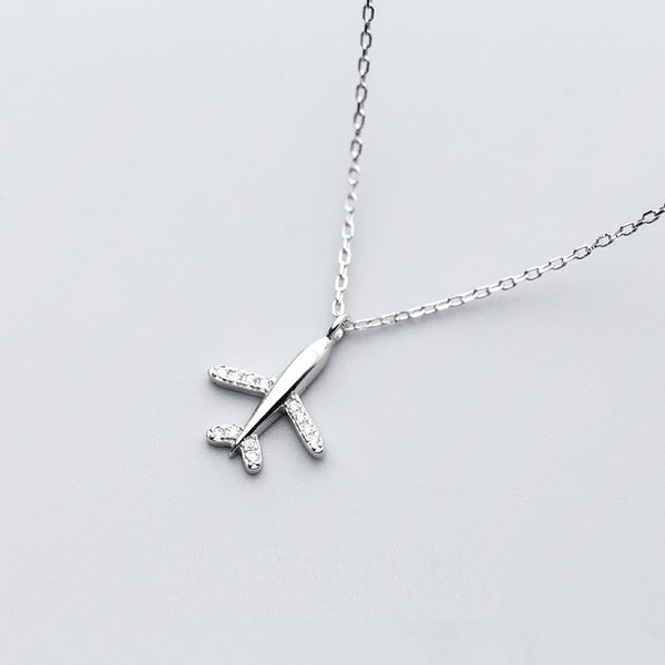 Collar de Plata S925 con Diamantes y Dije de Avión