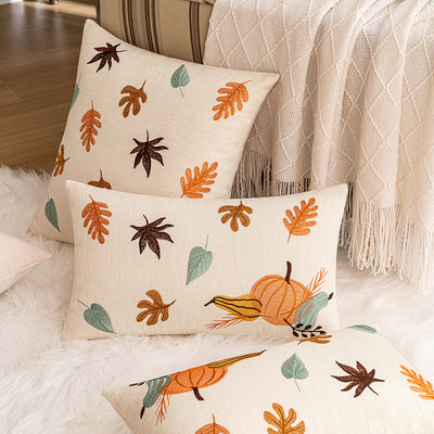 Funda de Cojín Decorativo Otoñal con Bordado de Hojas de Arce y Calabaza - Image 3