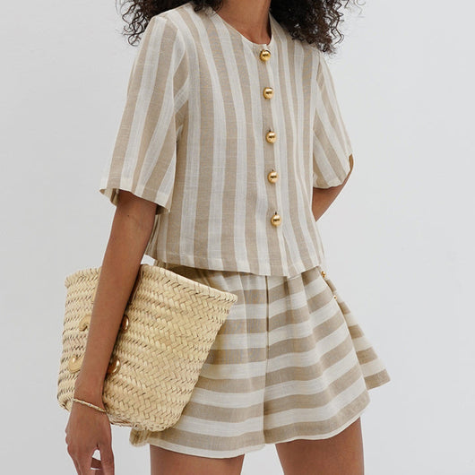 Conjunto de Pantalón Corto y Camiseta Rayada de Manga Corta - Image 8