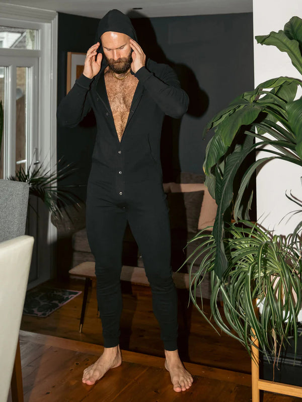 Jumpsuit Negro con Capucha y Botones Frontales