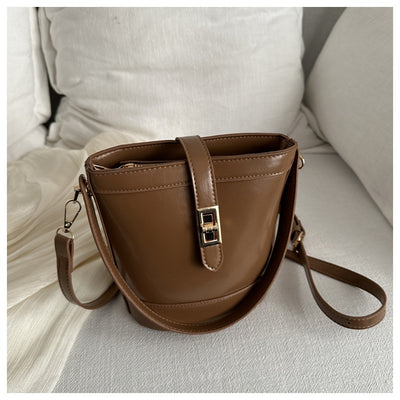 Bolso Bandolera Mujer Un Hombro con Diseño de Mano - Image 26