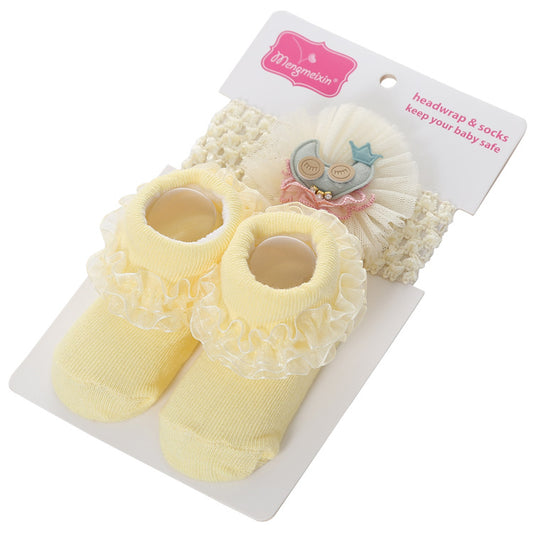 Calcetines Infantiles con Pompones 3D y Diseño de Lunares - Image 2