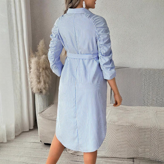 Blusa Maternal a Rayas con Solapa y Botones - Casual y Cómoda - Image 9