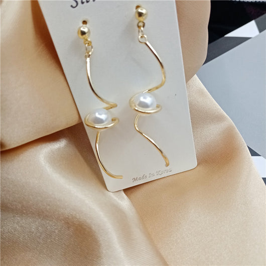 Aretes de Perla en Espiral - Image 9