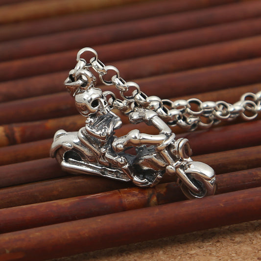 Dije Calavera Caballero Punk Vintage en Plata 925
