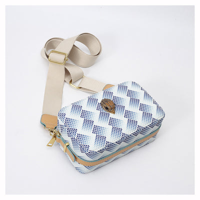 Bolsa para Cámara Elegante Multicolor con Diseño Águila y Correa Ancha - Image 11