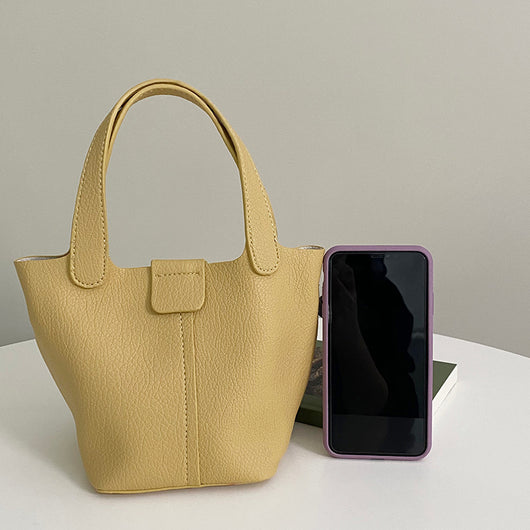 Bolso de Cuero Suave con Patrón Lychee - Diseño Minimalista y Casual - Image 5