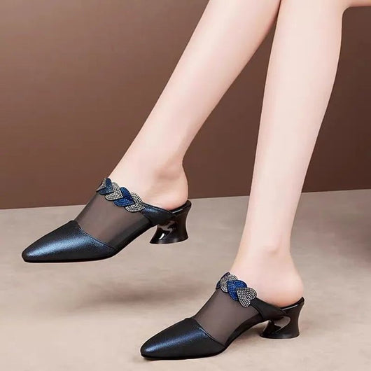 Pantuflas Cerradas de Cuero y Malla para Mujer - Image 3