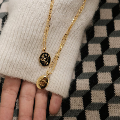 Collar de Metal Minimalista y Versátil