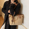 Bolso Tote Versátil para Trabajo y Commute
