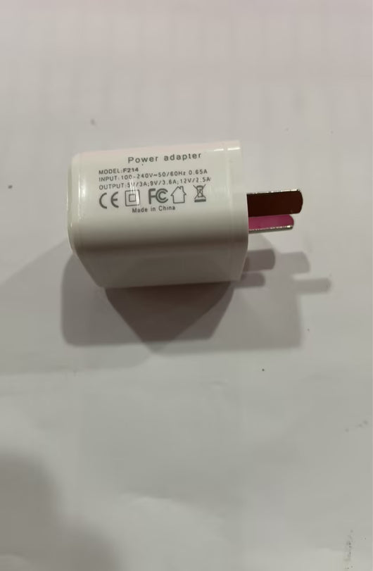 Lámpara LED Inteligente G con Altavoz Bluetooth, Cargador Inalámbrico y Control por App - Image 30